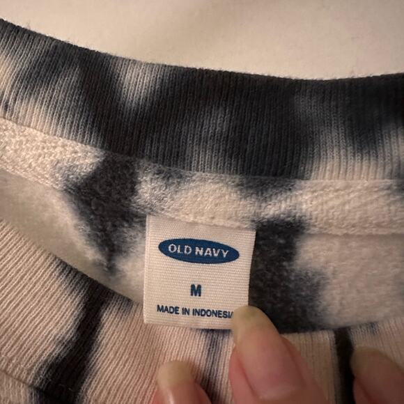 Old navy white and navy blue tie die ombré French terry sweatshirt size medium - Picture 3 of 4